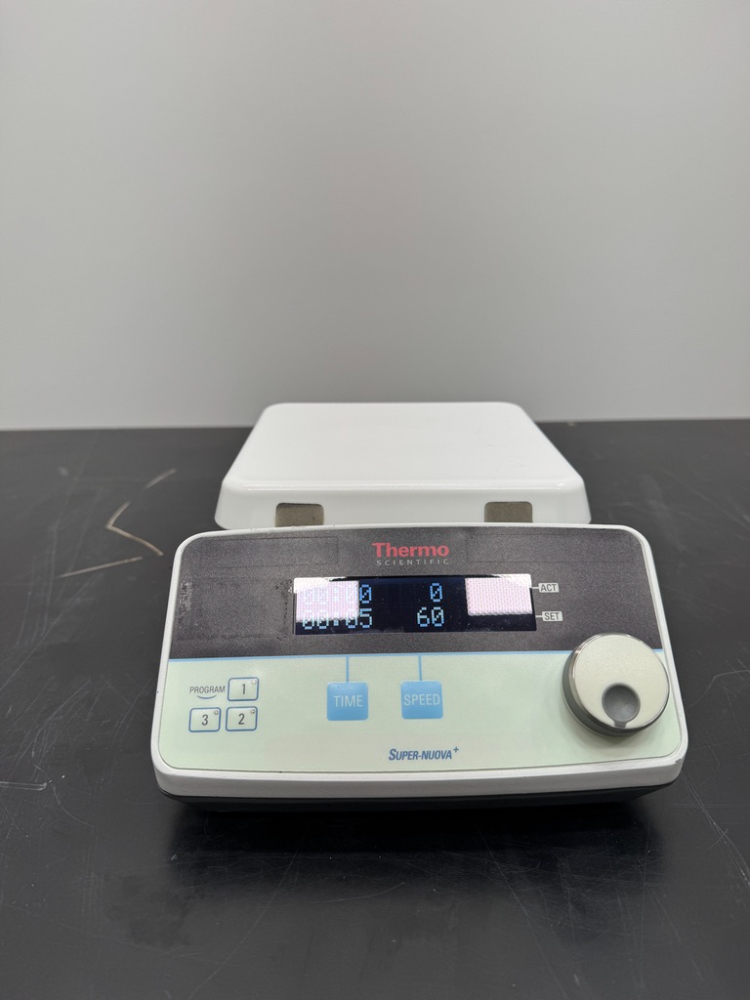 Image of Thermo Scientific Super-Nuova+ Digital Stirring Hotplate